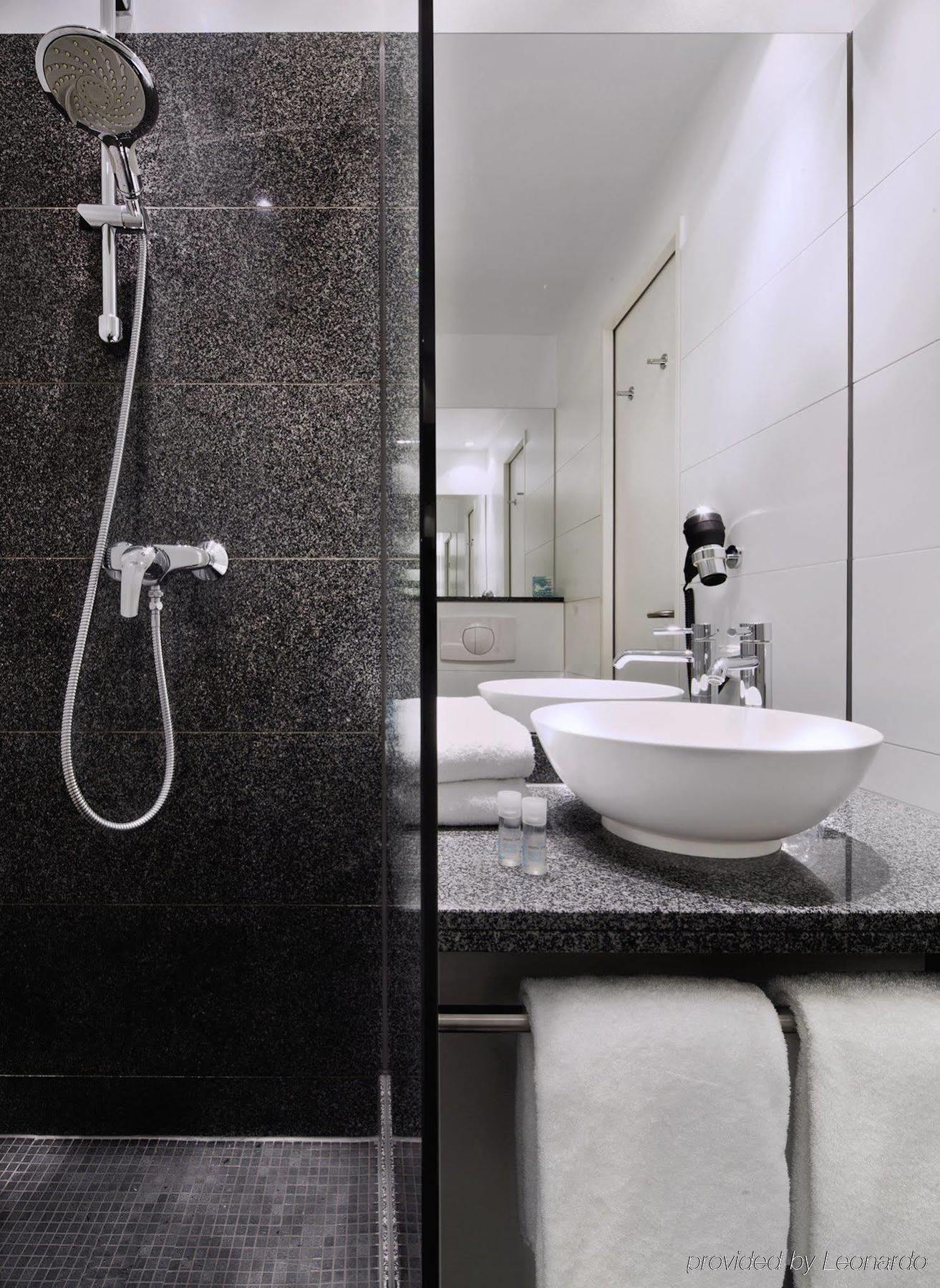 Motel One בריסל מראה חיצוני תמונה